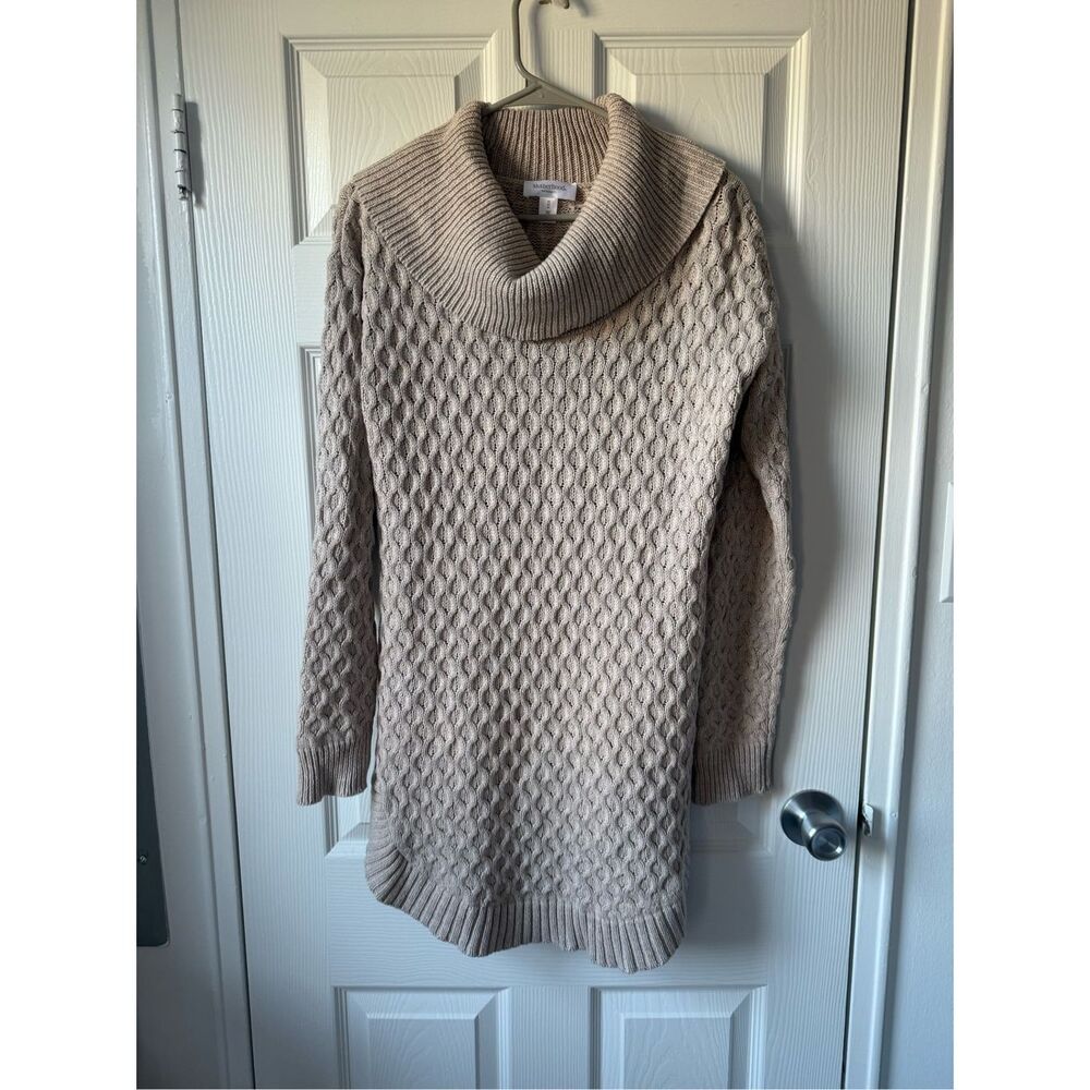 Motherhood Maternity Medium Turtle Neck Tunic Sweater Tan Cable Knit